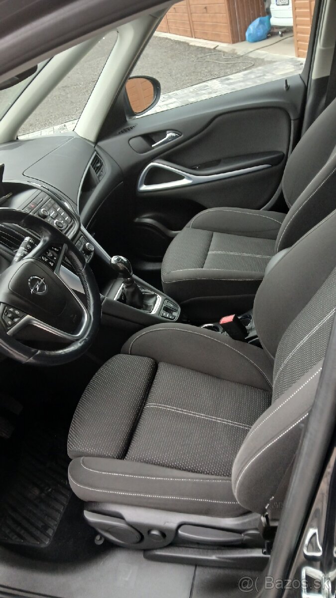 Opel Zafira C - 5