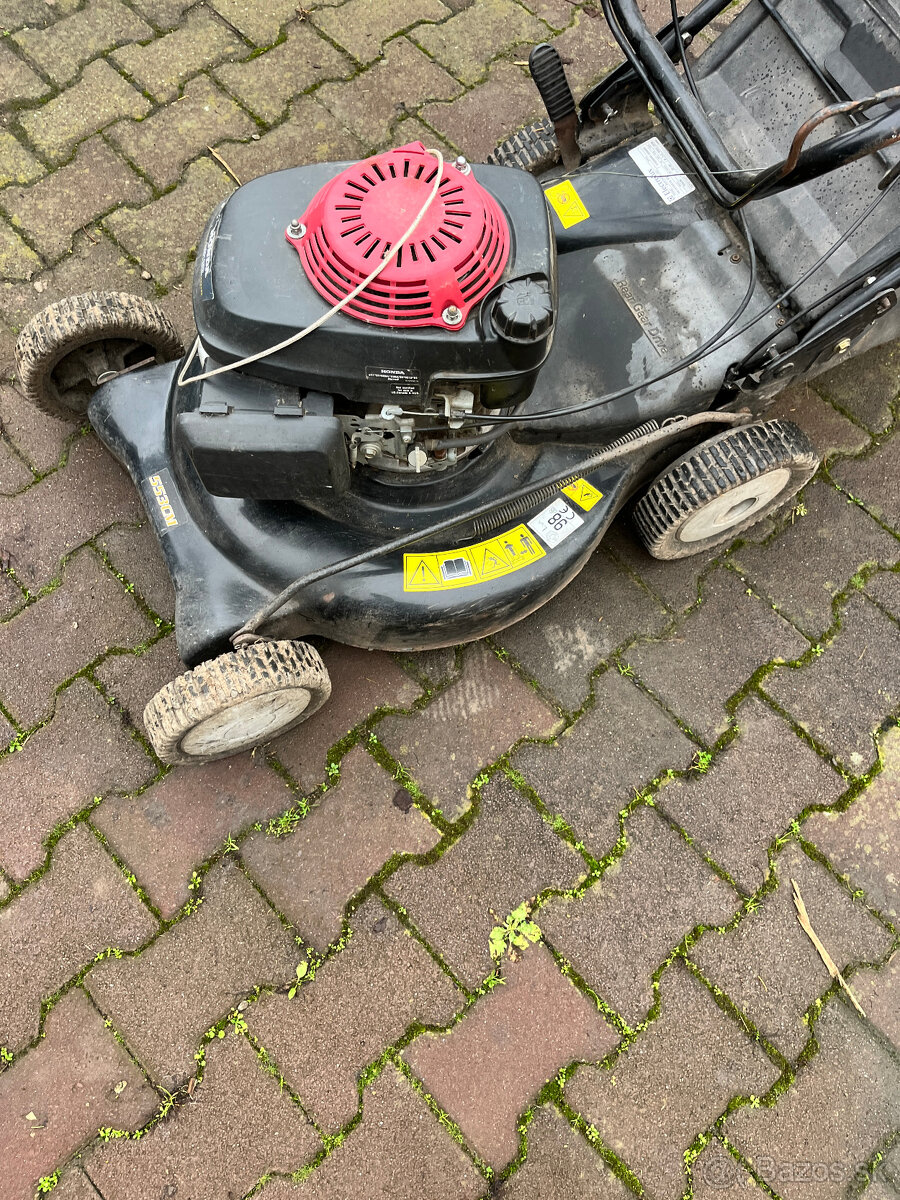Benzínová kosačka s motorom HONDA GCV160 - 5