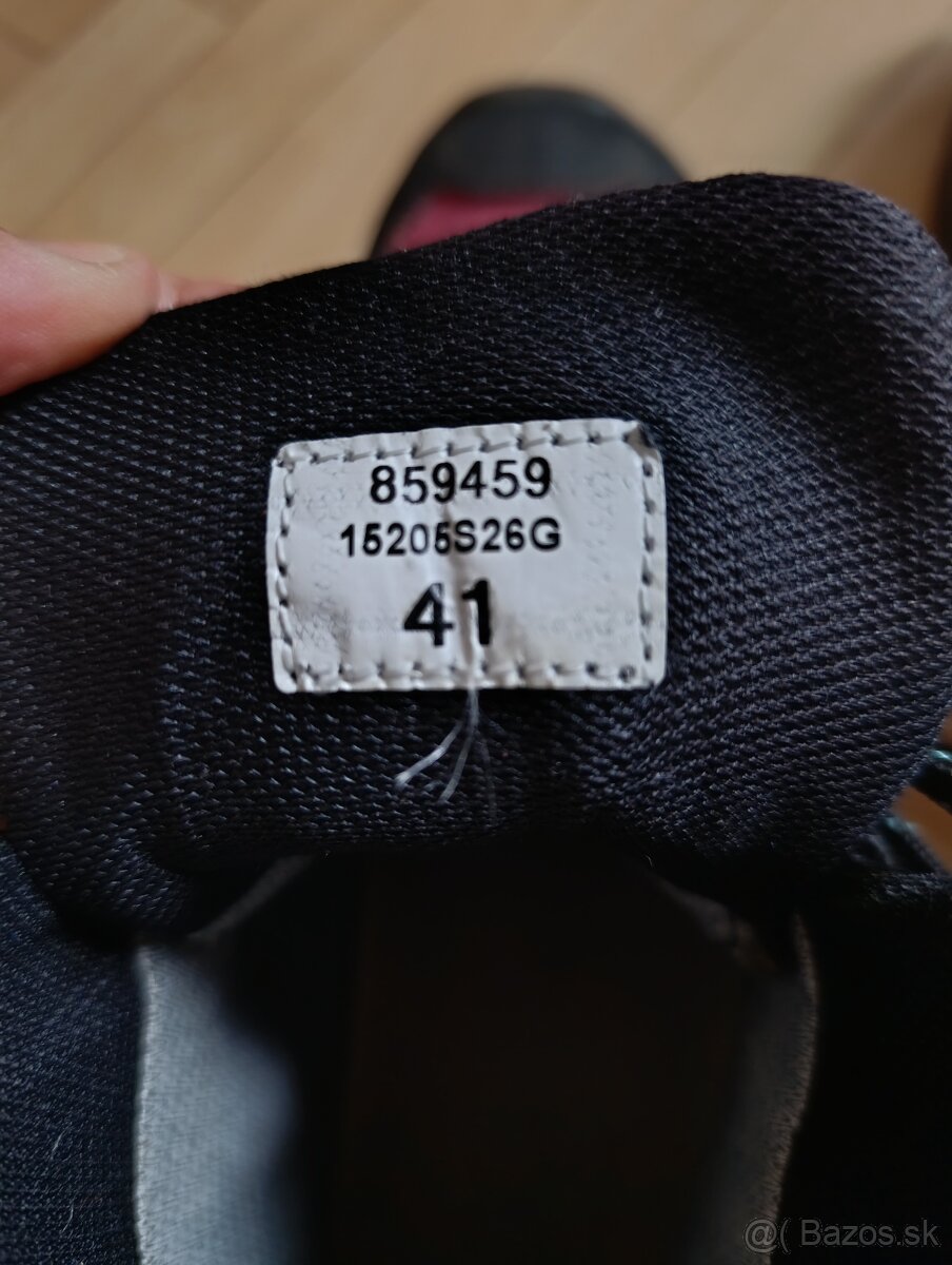 Turisticke topánky 41 - 5