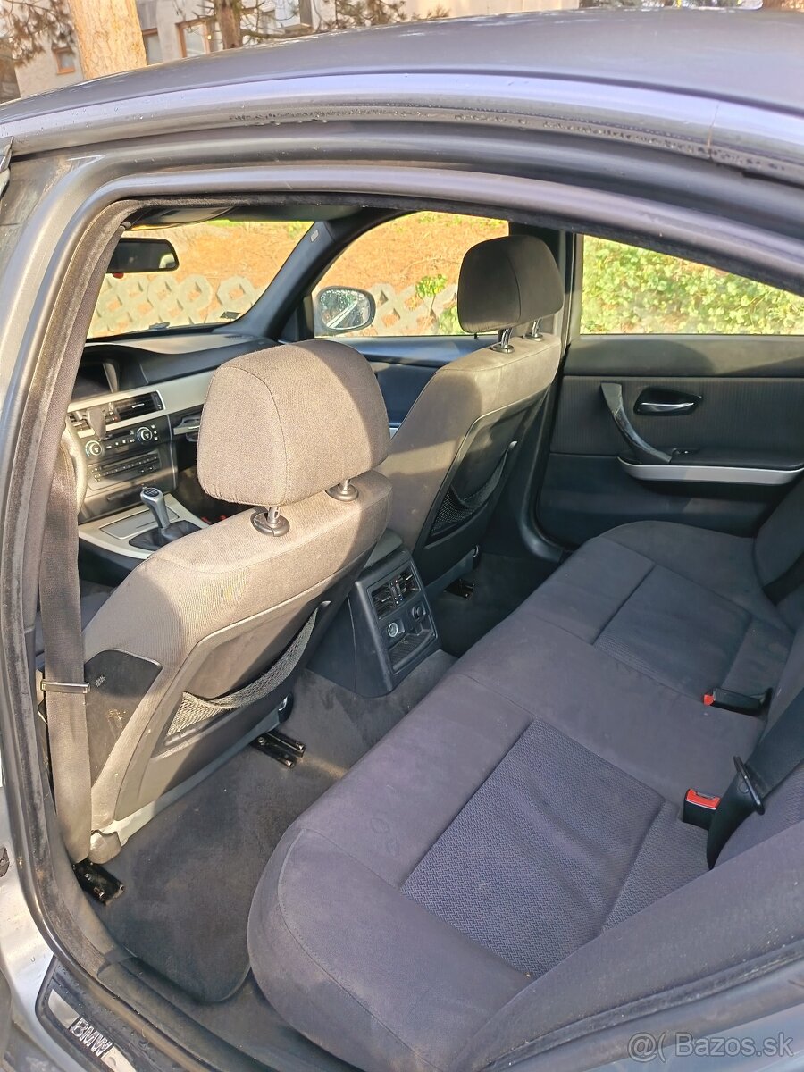 BMW E90 FACELIFT 2010 - 5