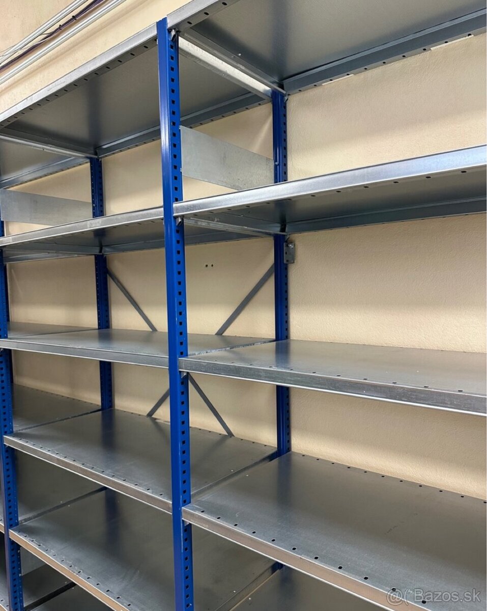 Kovový policový regál - 5