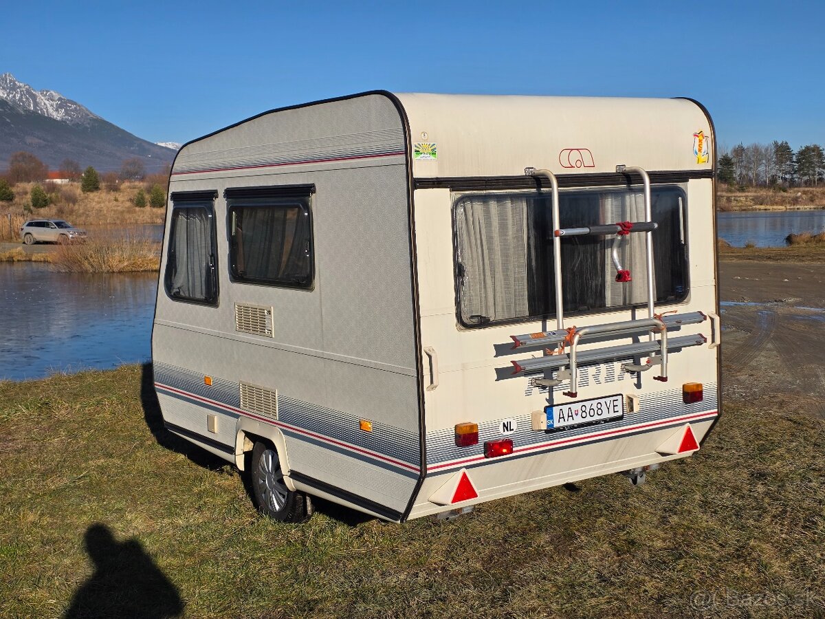 Obytný príves Adria Prima 330 - Predstan, kurenie - 5