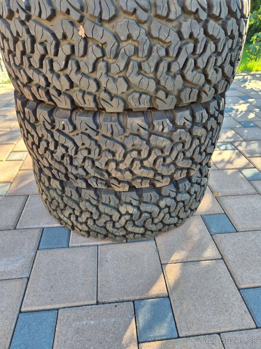 A/T allterain 235/70 r16 - 5