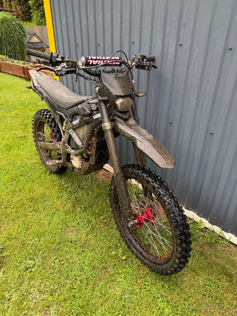 Surron ultra bee 2023 - 5