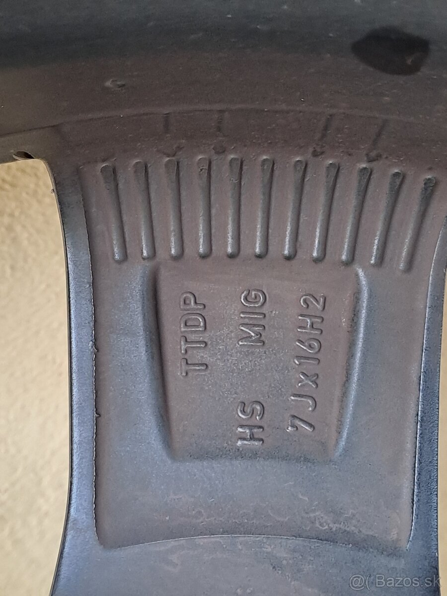 Hliníkové Disky DEZENT TD DARK 7Jx16H2 5x112 ET40 - 5