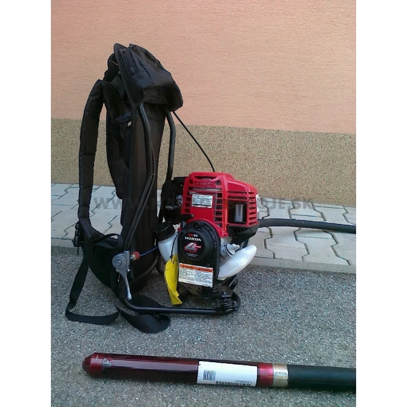 motorový ponorný vibrátor na betón - 5