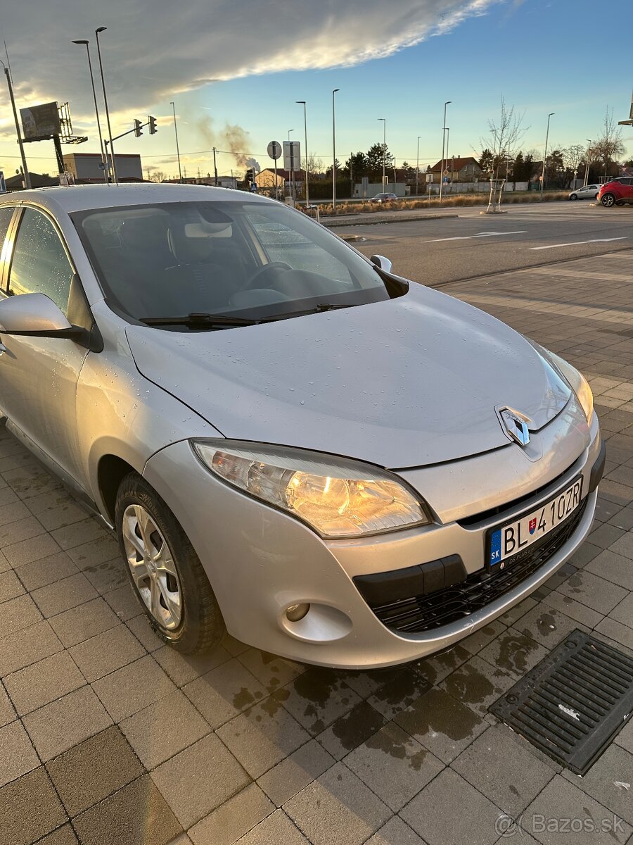 Renault Megane 3 1.5 dci - 5