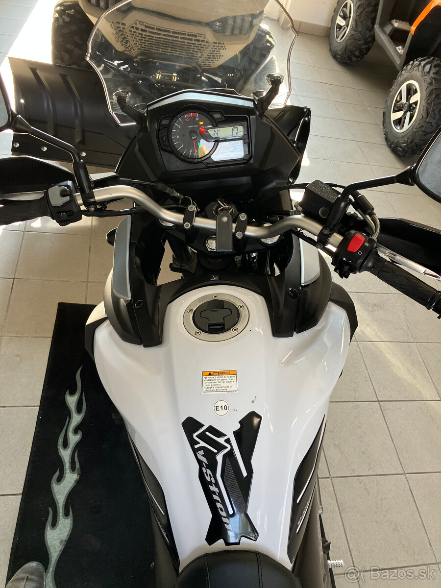 Suzuki DL650 V-Strom - 5