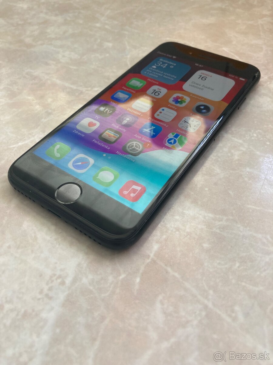 iPhone SE 2020 / Black 64GB - Dobrý stav - 5