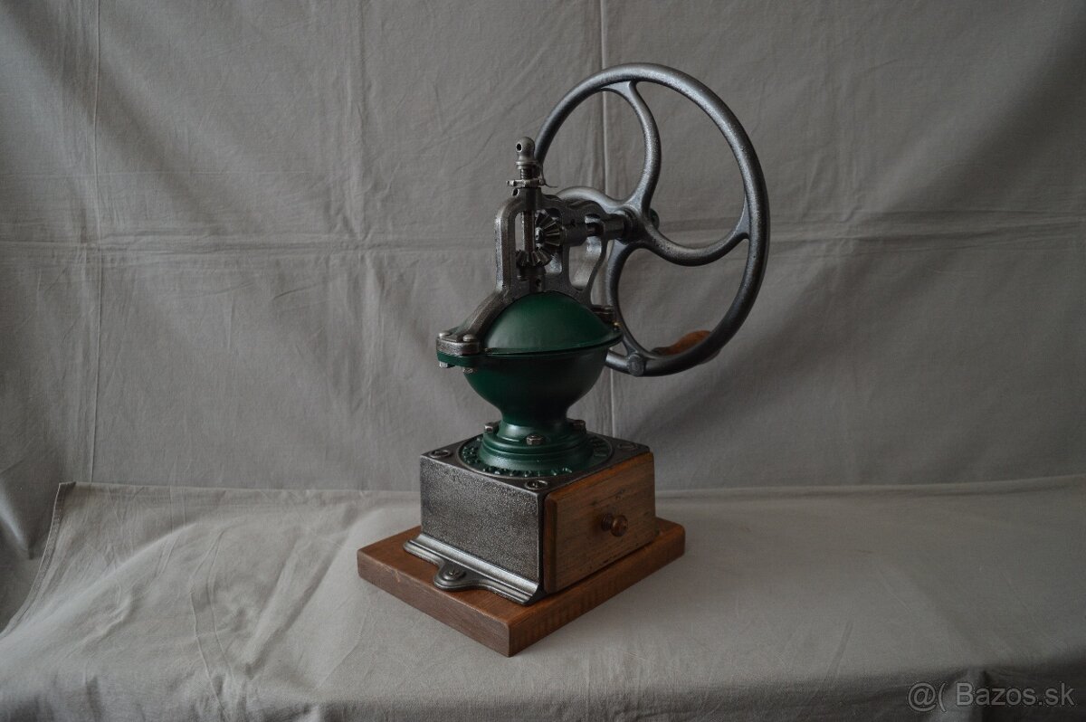 Mlynček na kávu Peugeot A 1 - 5