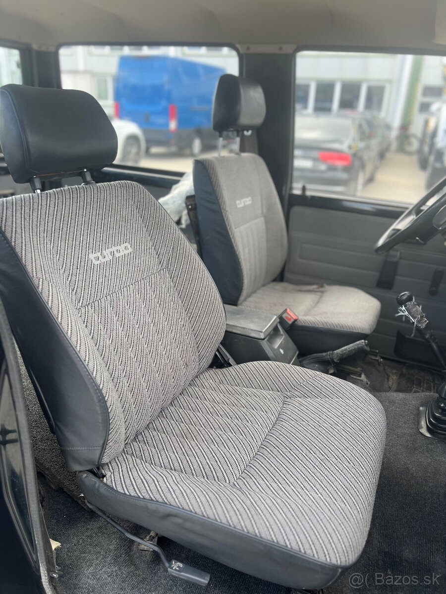 Toyota LandCruiser LX Turbo/1987/4x4 - 5