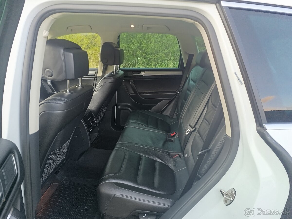 Volkswagen Touareg 3.0 V6 TDI - 5