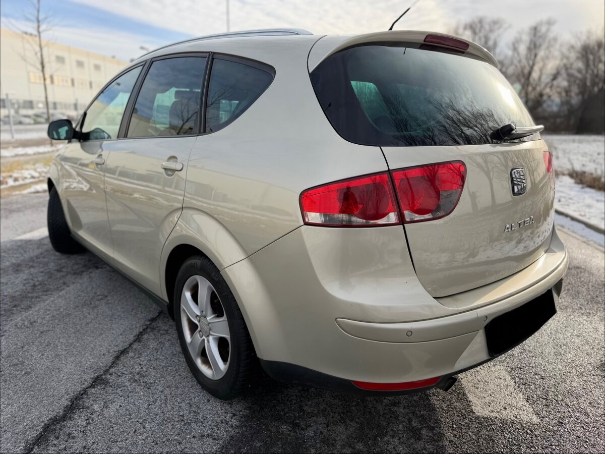Seat Altea XL Style 1.9TDI 77kw - 5