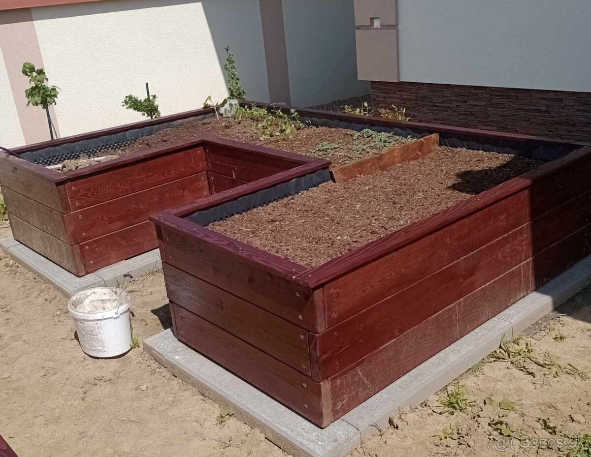 Vyvýšeny záhon - 5