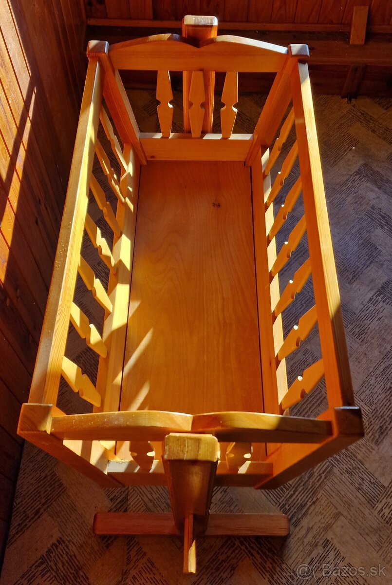 Predám drevennú detskú kolísku - 5