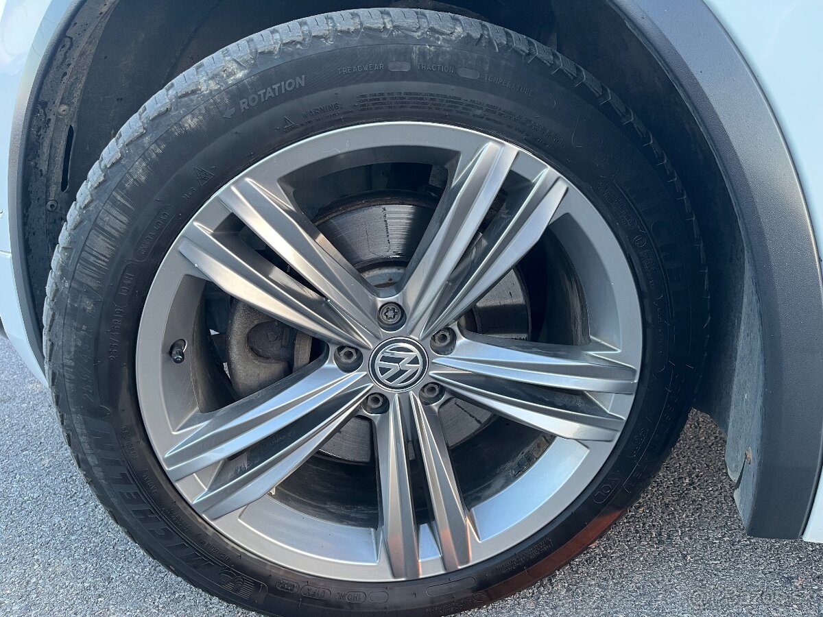 VW Tiguan R-line - 5