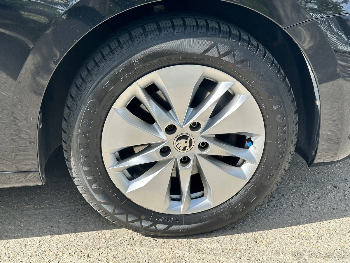 Škoda Octavia Combi DSG - 5