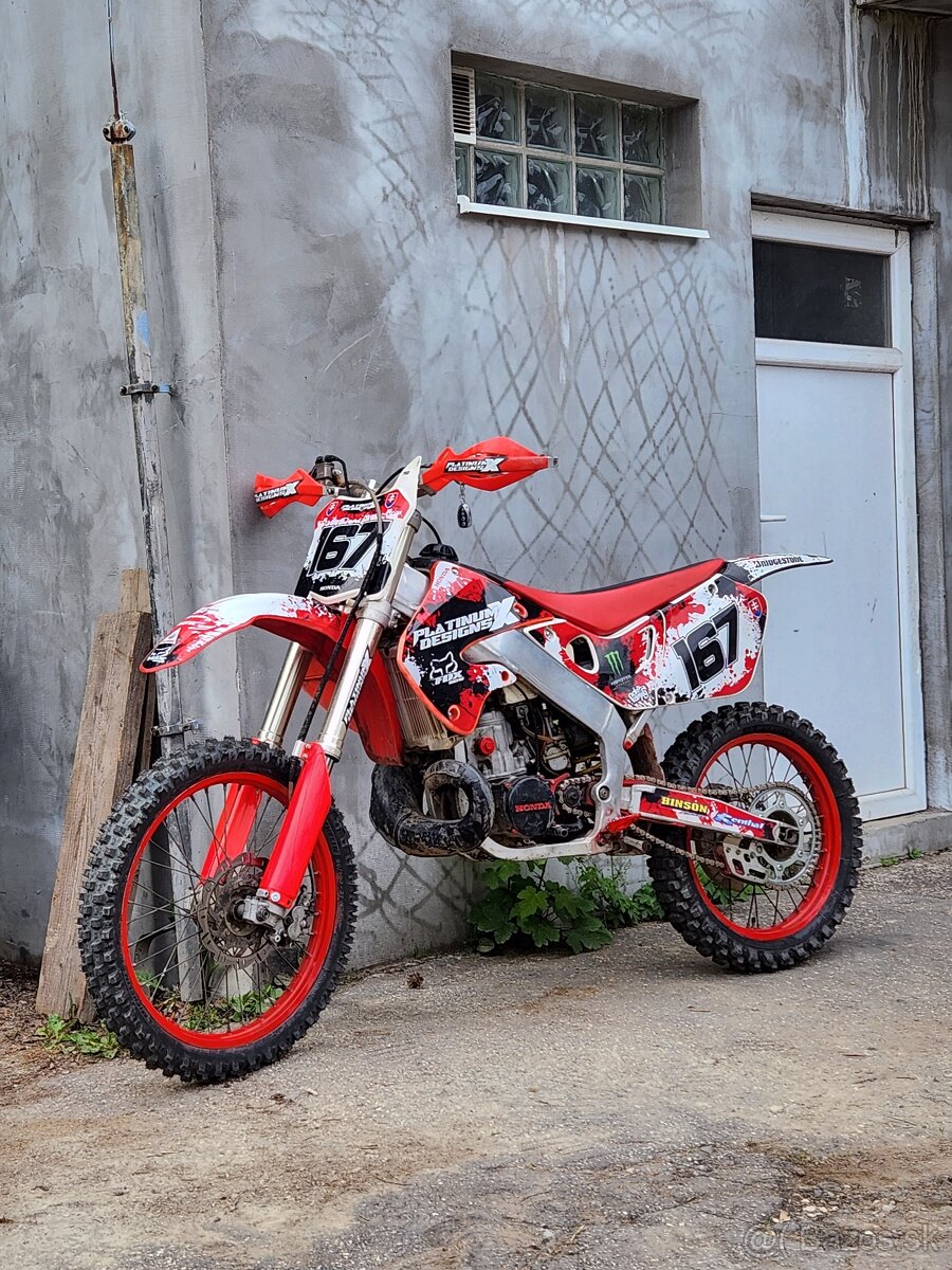 Predam Honda CR 250
