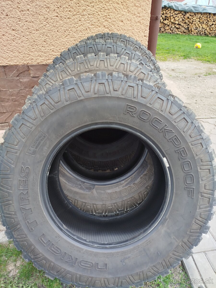 Nokian Rockproof 285/70R17