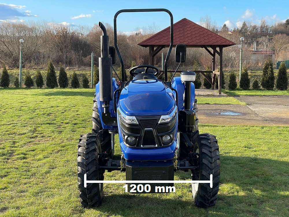 Traktor 504 (50 koní) s pneu 7.50-16/11.2-24 - 5