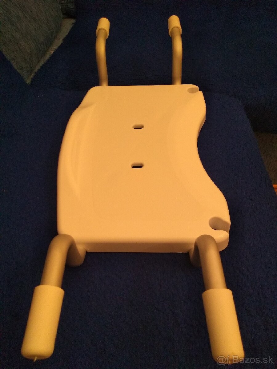 Sedadlo do vane s držiakom - 5