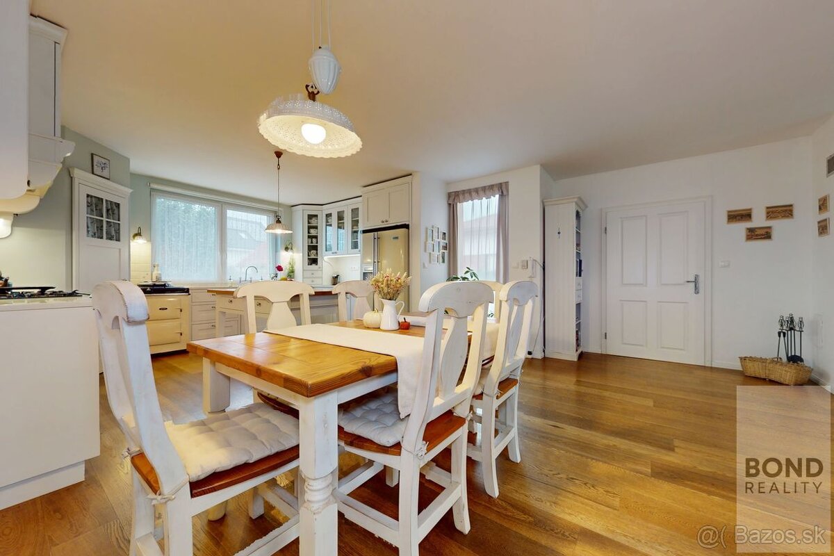 Nádherný rodinný dom v Malinove - 5