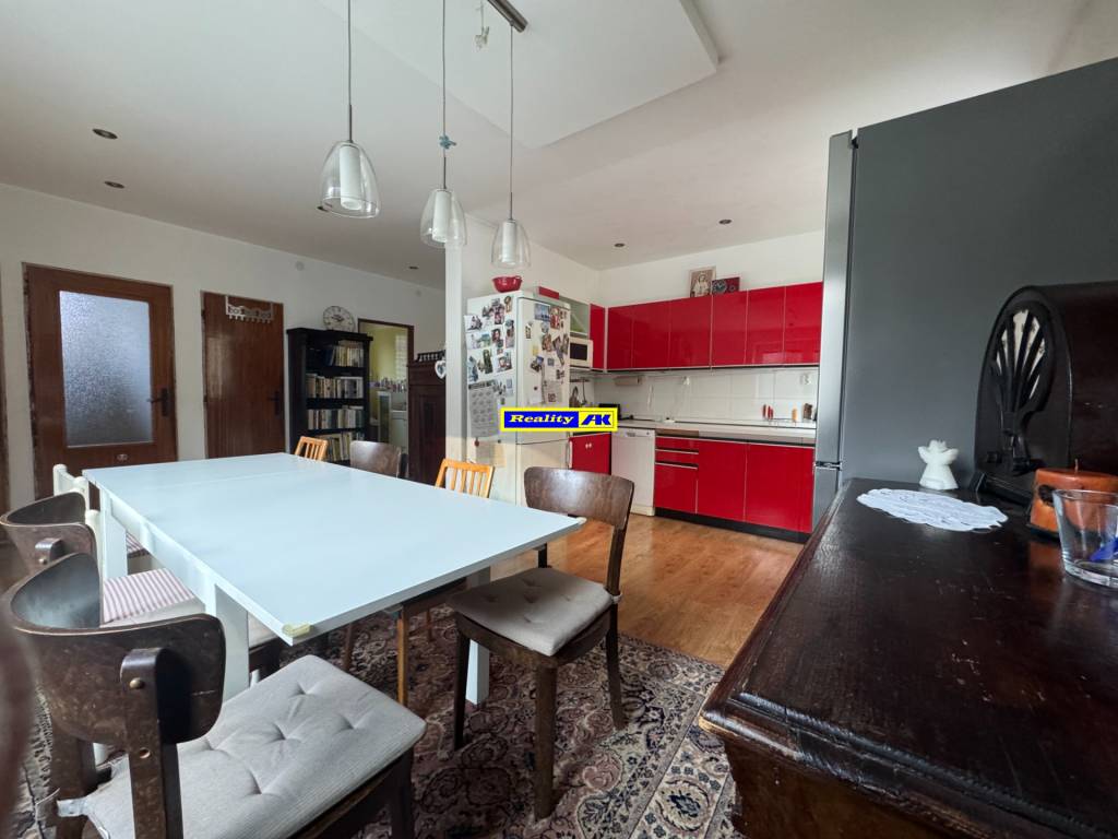 Rodinný dom vo vyhľadávanej lokalite Považský Chlmec - 5