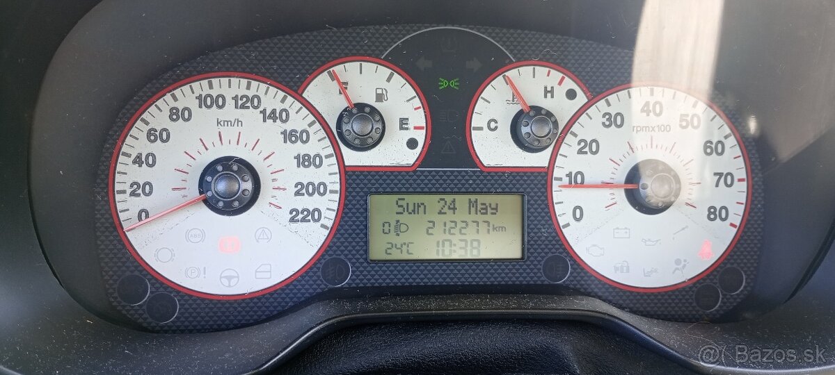 Fiat Punto - 5