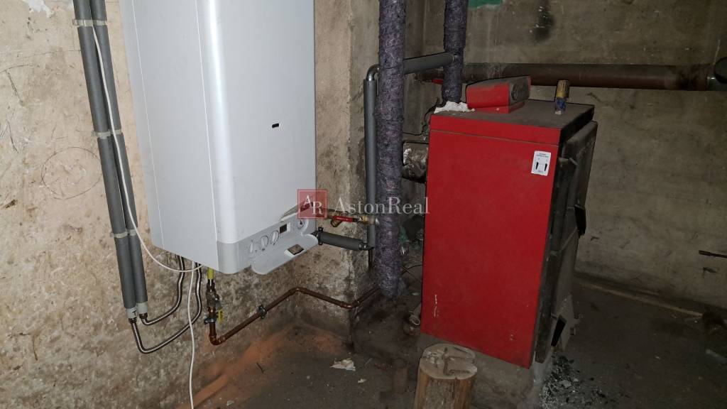 NOVÁ CENA+DOHODA: Rodinný dom 3 izbový, pozemok 554m2, Pezi - 5