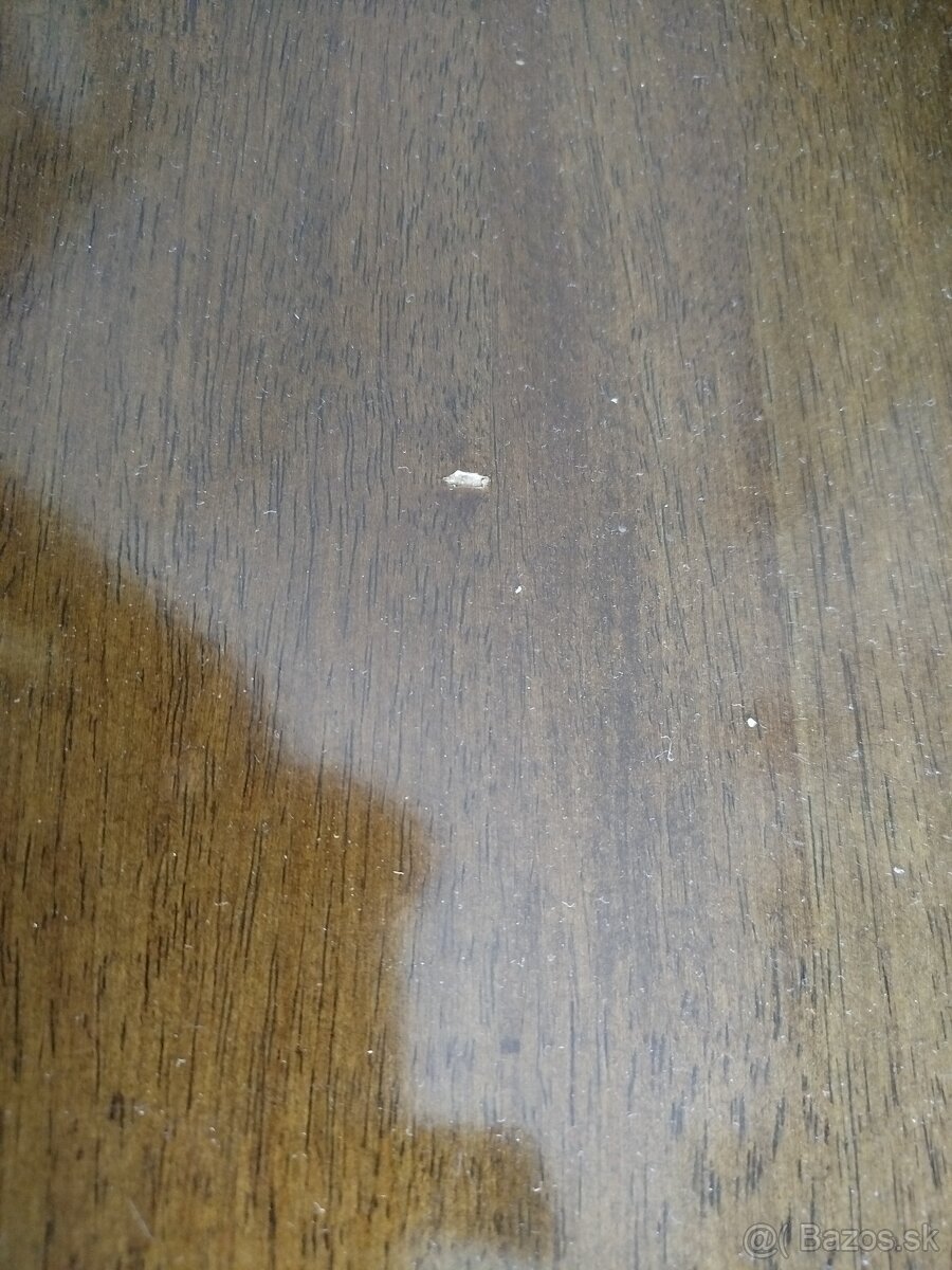 Stôl so stoličkami - 5