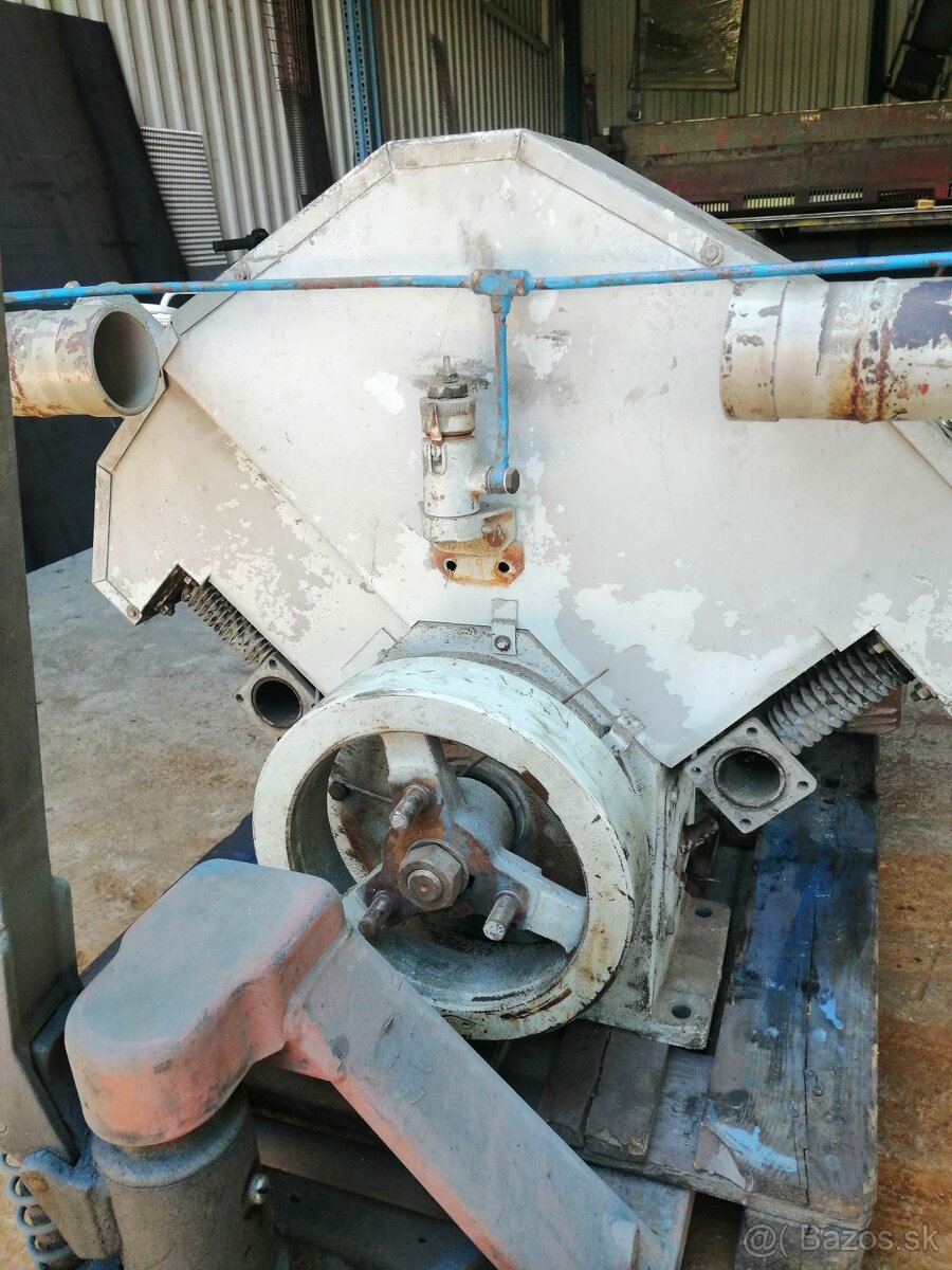 Predám kompresor 2jvk120 - 5