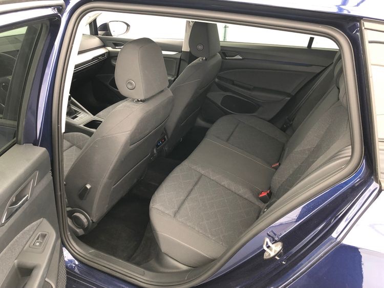 VW Golf Variant 1,0 TSI 81kW Life - rok 2022 - 5