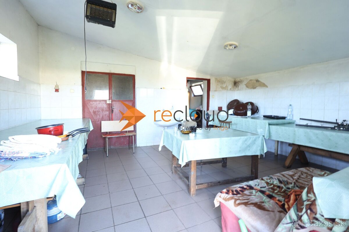 Poľnohospodársky objekt - 5