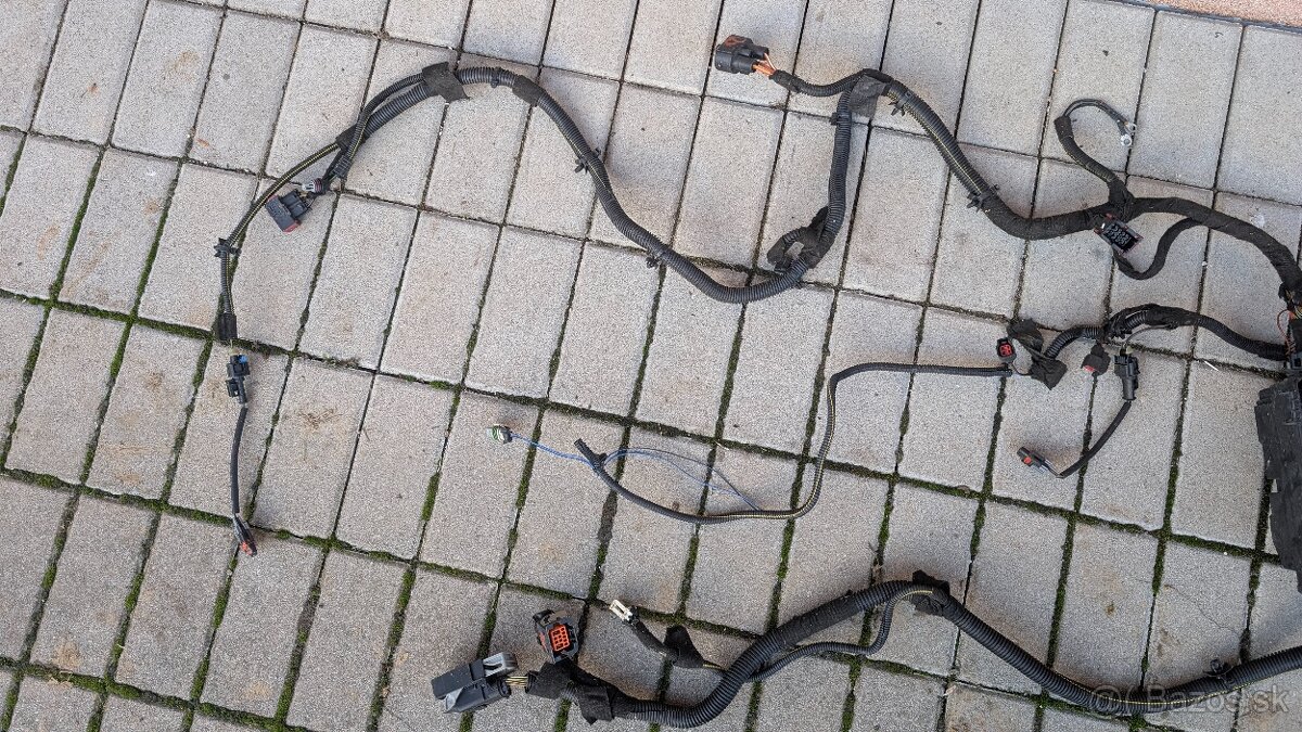 Opel Corsa D kabeláž motorový priestor - 5