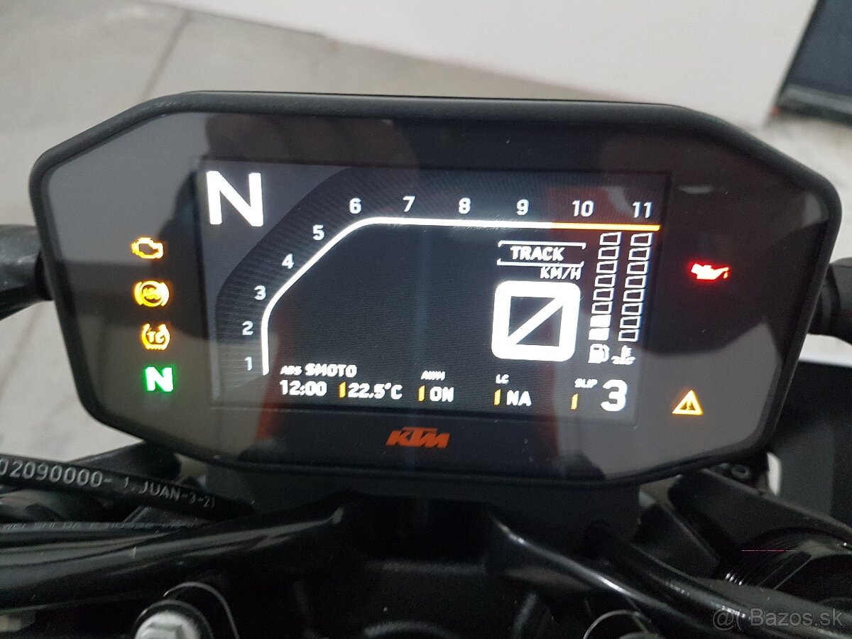 KTM 890 Duke R 2021 - 5