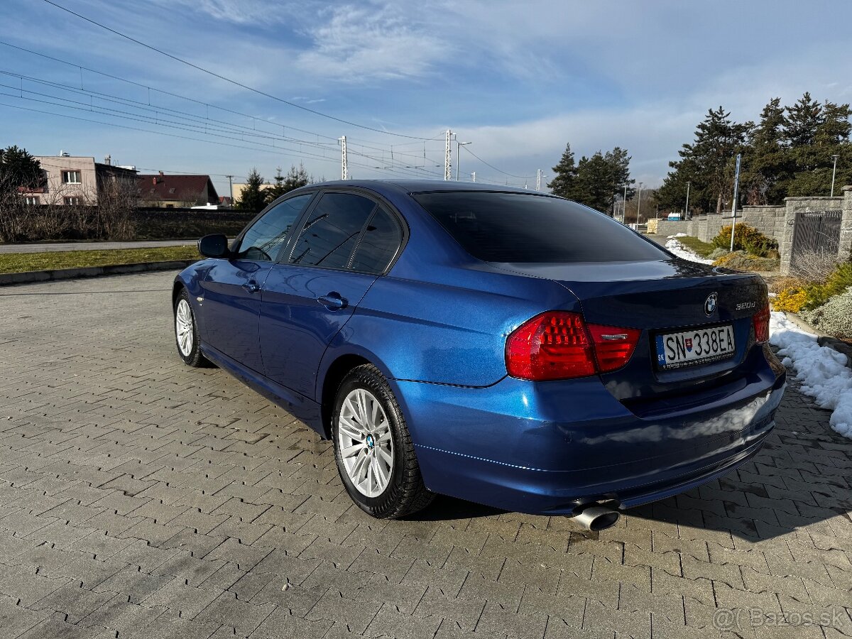 Predám BMW 320xd E90 LCI 4x4 automat - 5