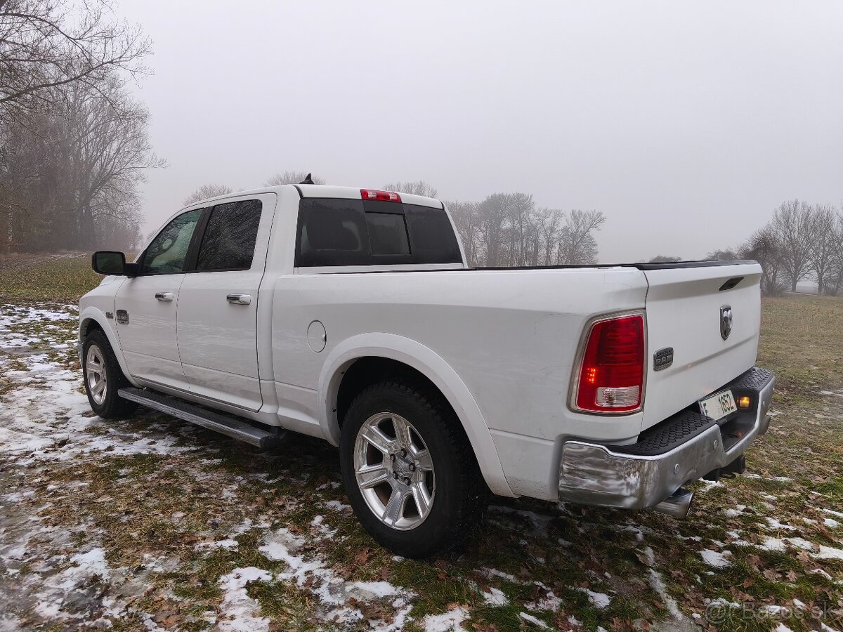 RAM 1500 Hemi Longhorn - 5