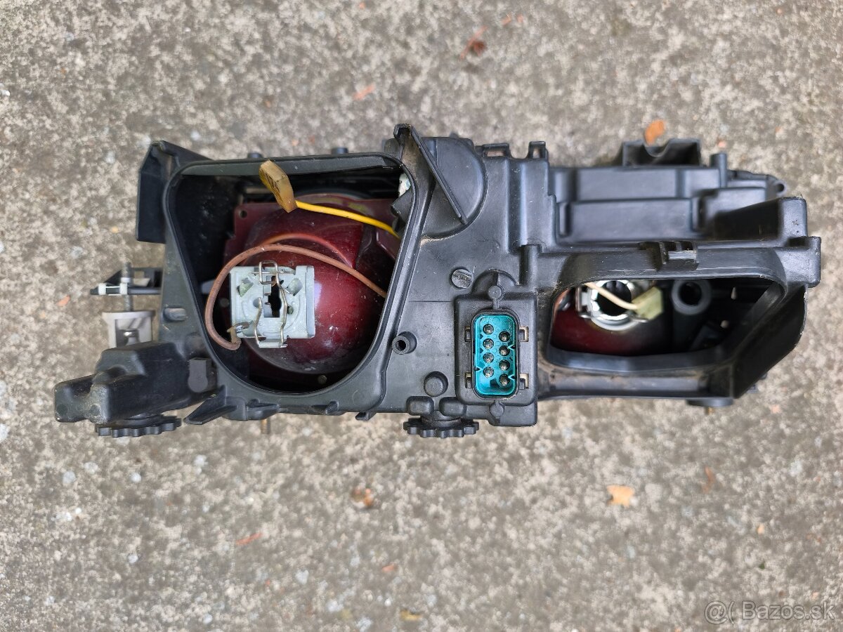 PP svetlo BMW E38 - 5