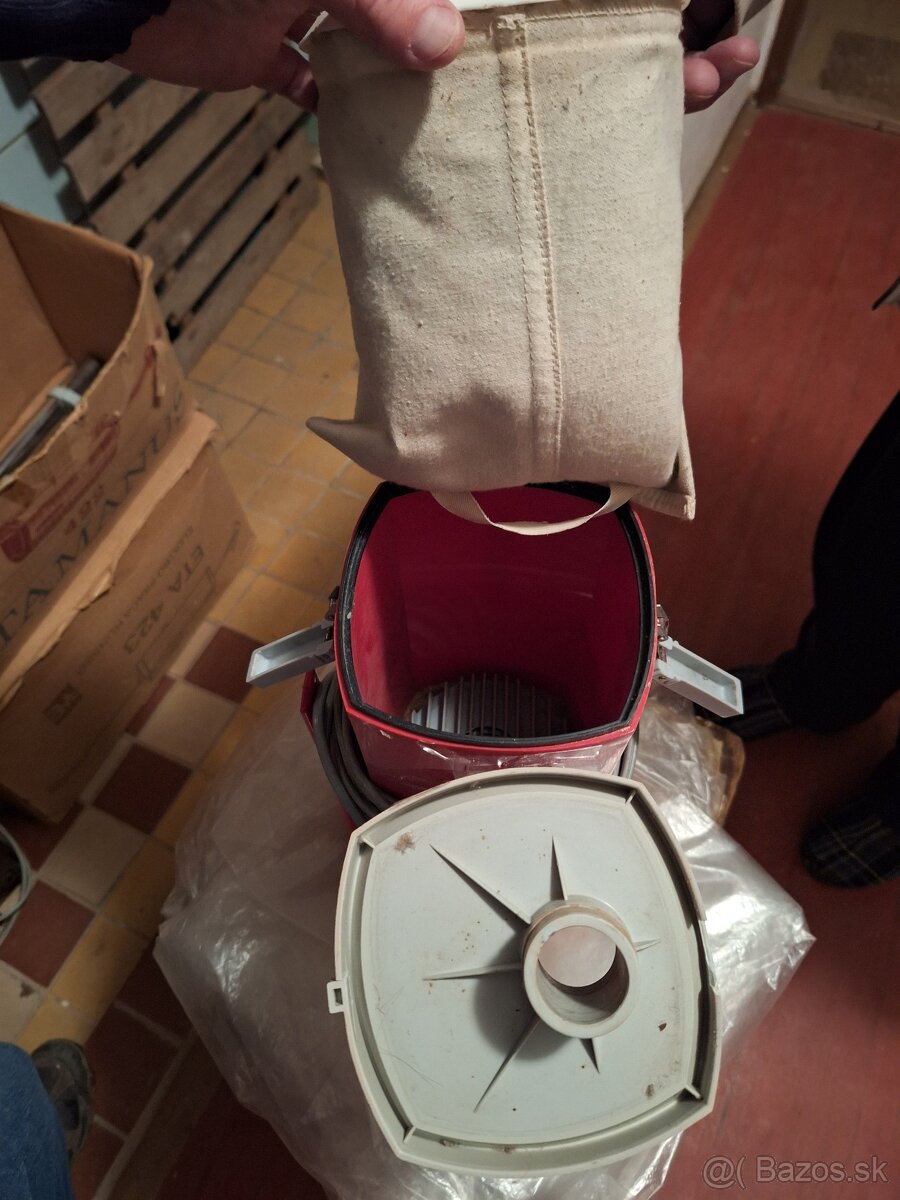 Retro vysavac ETA Manus 422 - 5