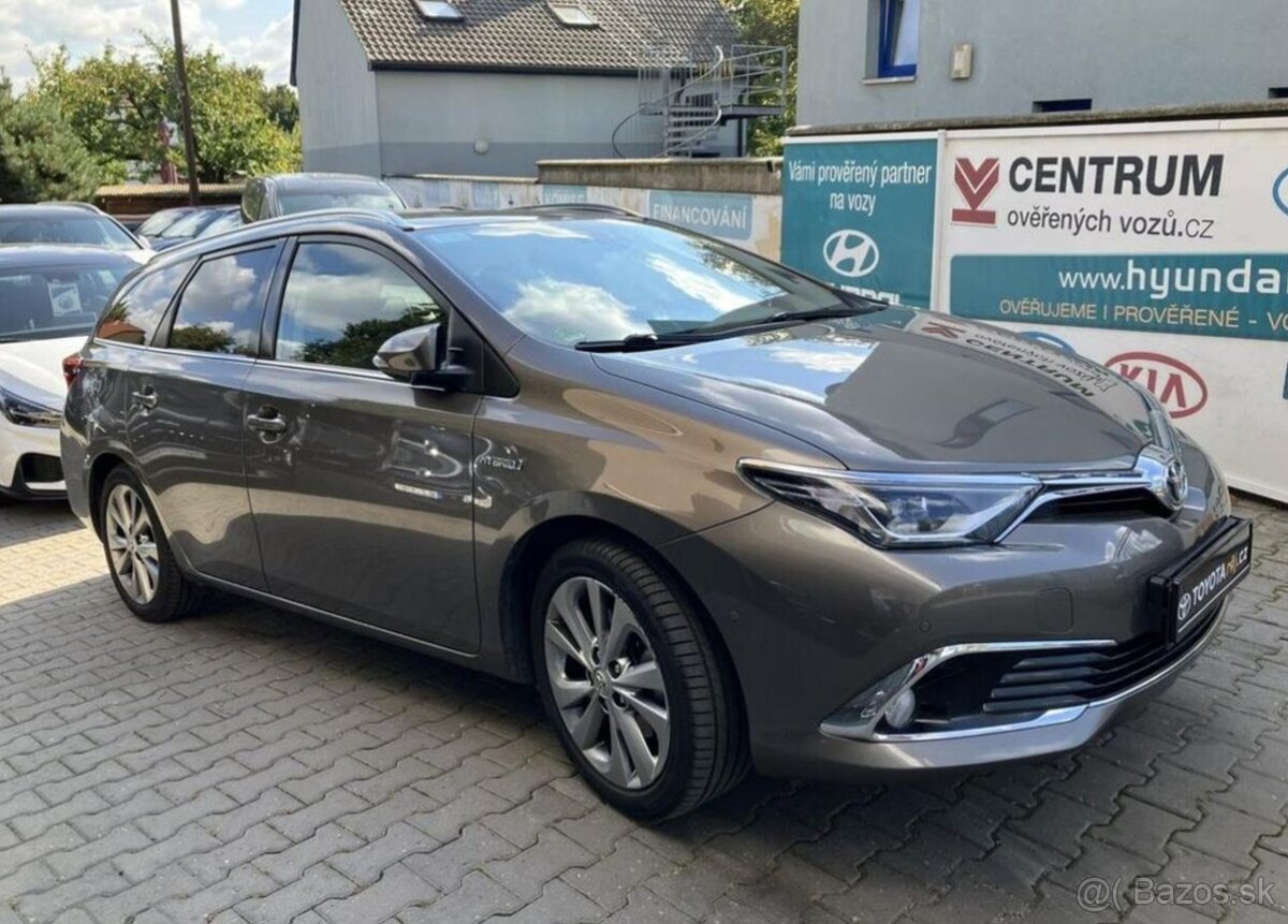 Toyota Auris 1.8-AUTOMAT-NAVI-KAMERA - 5