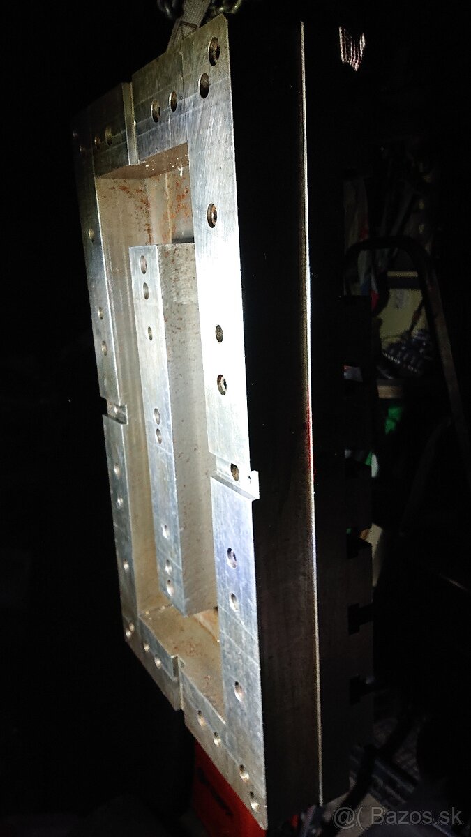 Upínacia doska T-drážky - 5