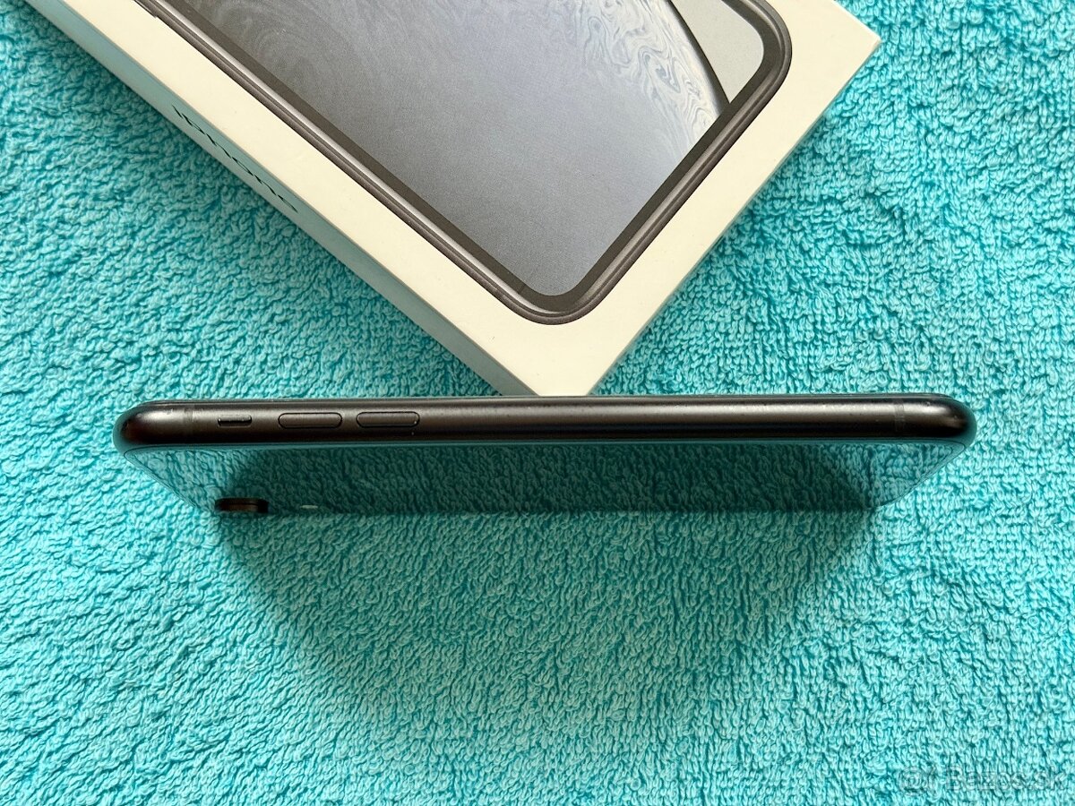 iPhone XR 64GB Black, NOVÁ BATERKA - 5
