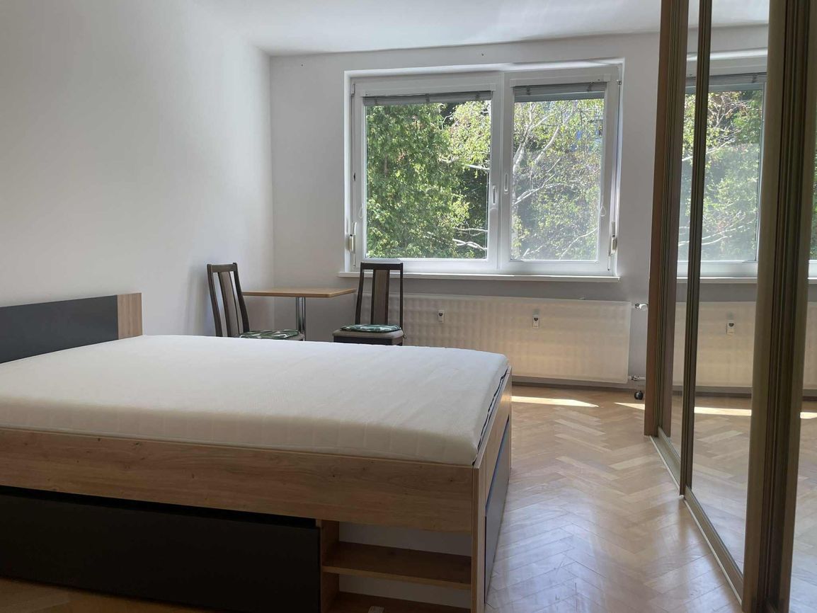 Prenajmeme kompletne zrekonštruovaný 3-izbový byt, Ružinov, - 5