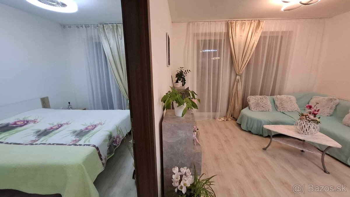 Nájom 2-izb.bytu s terasou v novostavbe Levice - 5