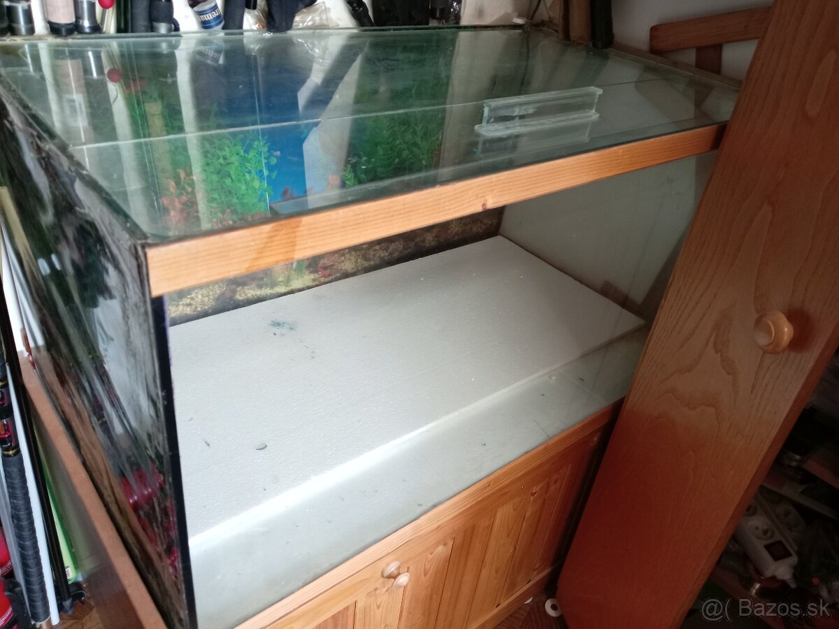 Predam 265 l akvarium so stojanom - 5