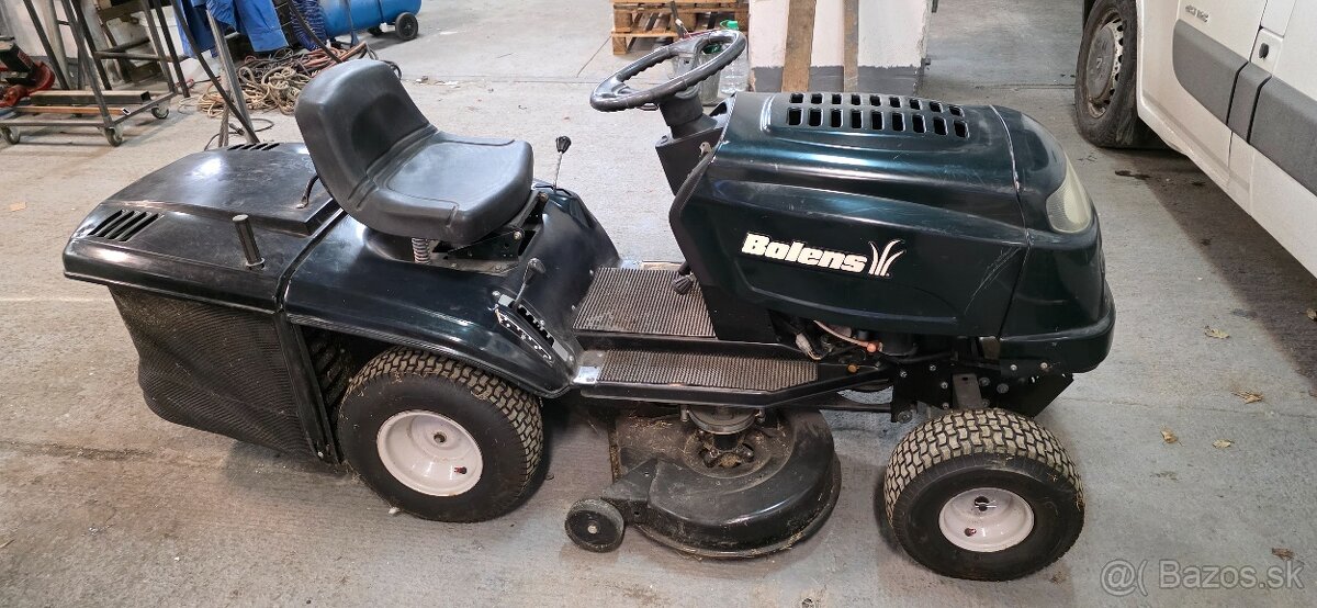 Traktorová kosačka. - 5