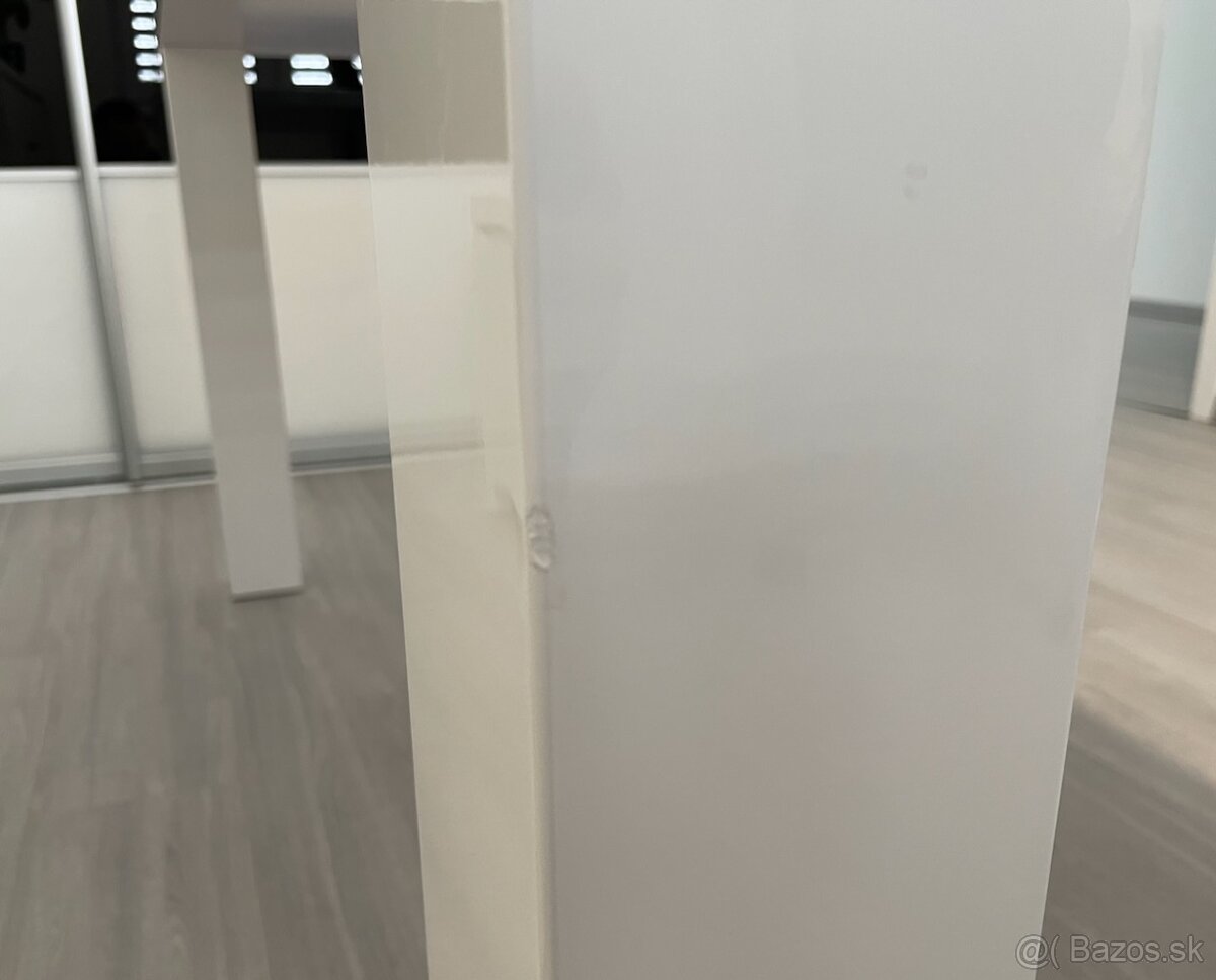 Predám biely jedálenský stôl - 5