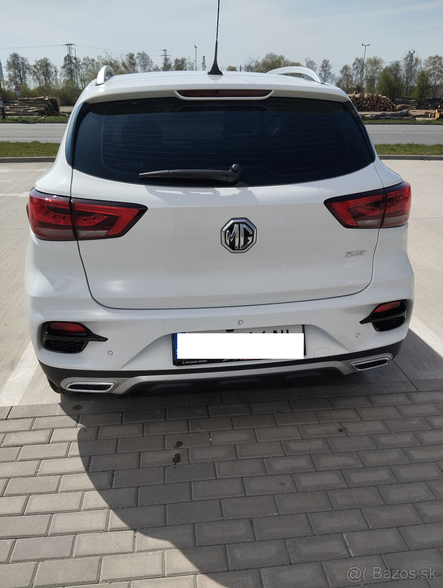 MG ZS Essential Plus 2025 - 5