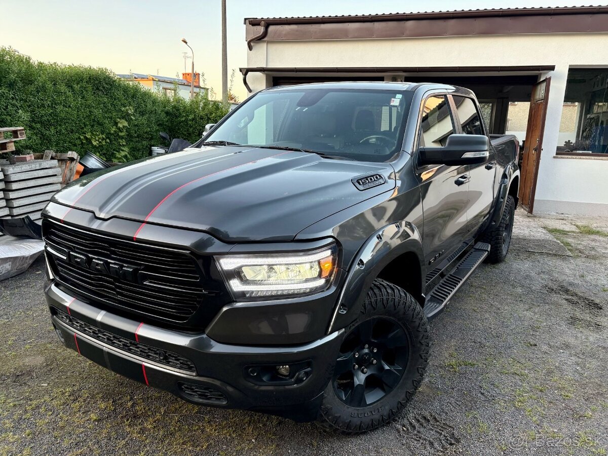Dodge RAM 5.7 4x4 TUNING, SPORT, BLACK EDITION
