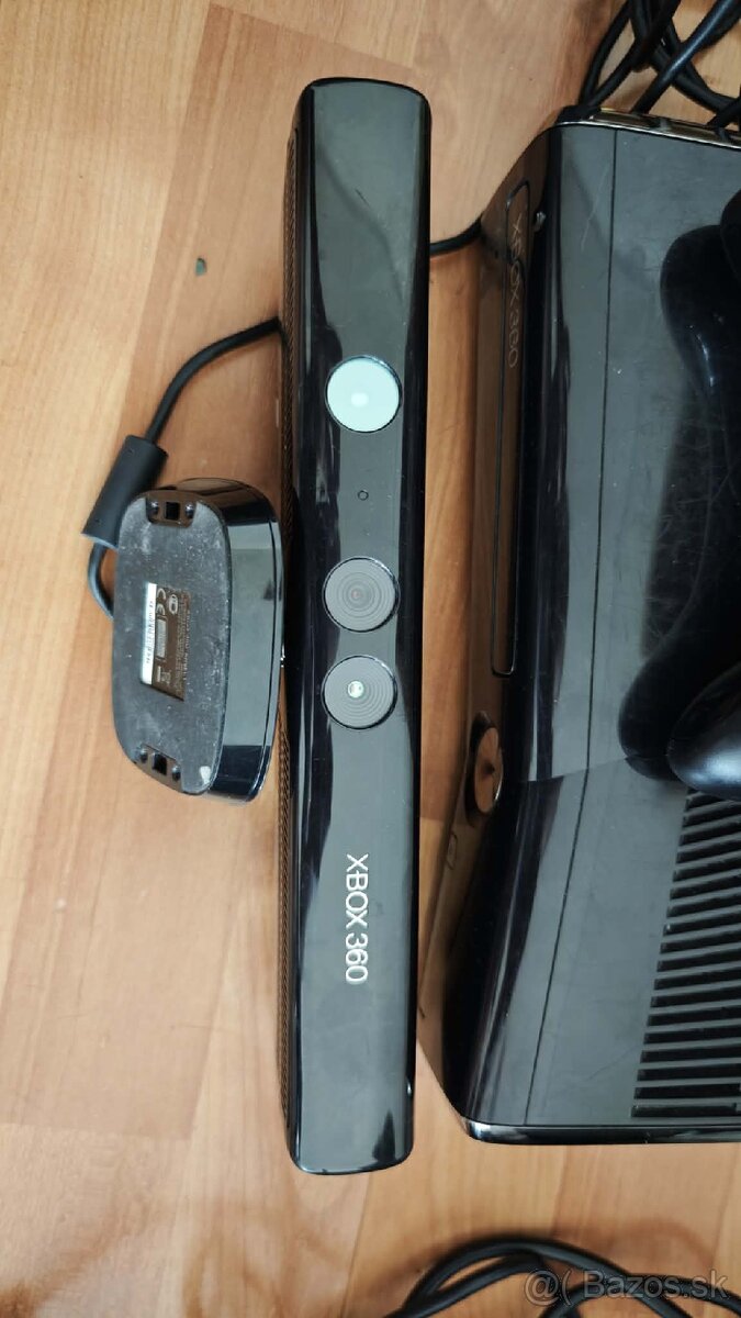 Predám X BOX 360 2 X JOYPAD 1 úplne nový KINECT + hry . - 5
